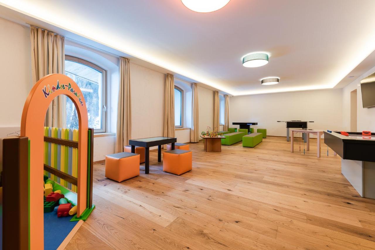 Hotel Madatsch トラフォイ エクステリア 写真